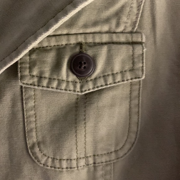 Old navy tan/olive unisex blazer.  Patches on elbows19.5 length and 17 across - Picture 3 of 6